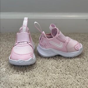 Size 3 Nike Flex Runner 3